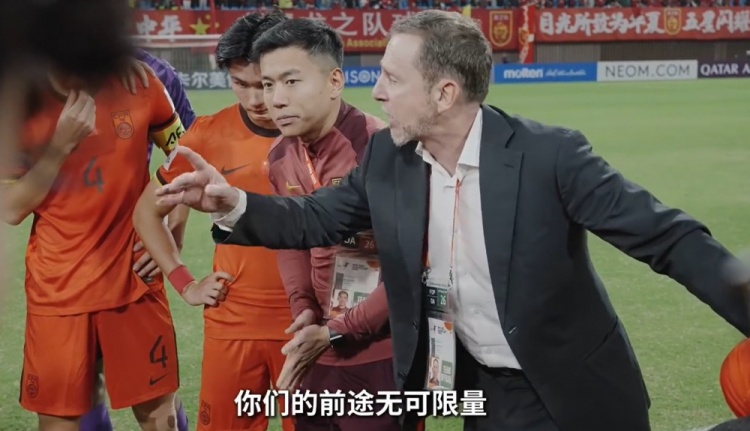 連說三次“很棒”！久爾杰維奇賽后喊話隊員：你們的前途無可限量
