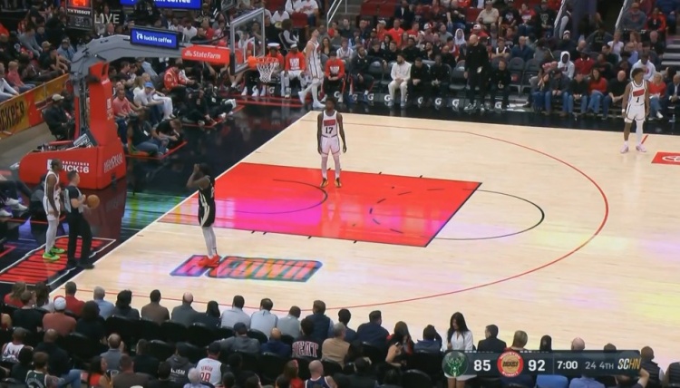 攻防壓制！雄鹿5分鐘沒得分 火箭打出7-0占據主動