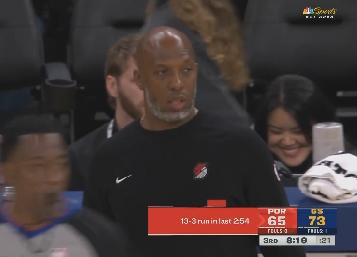 經典的勇士領先被追分！開拓者3分鐘內轟出13-3將分差縮小到8分