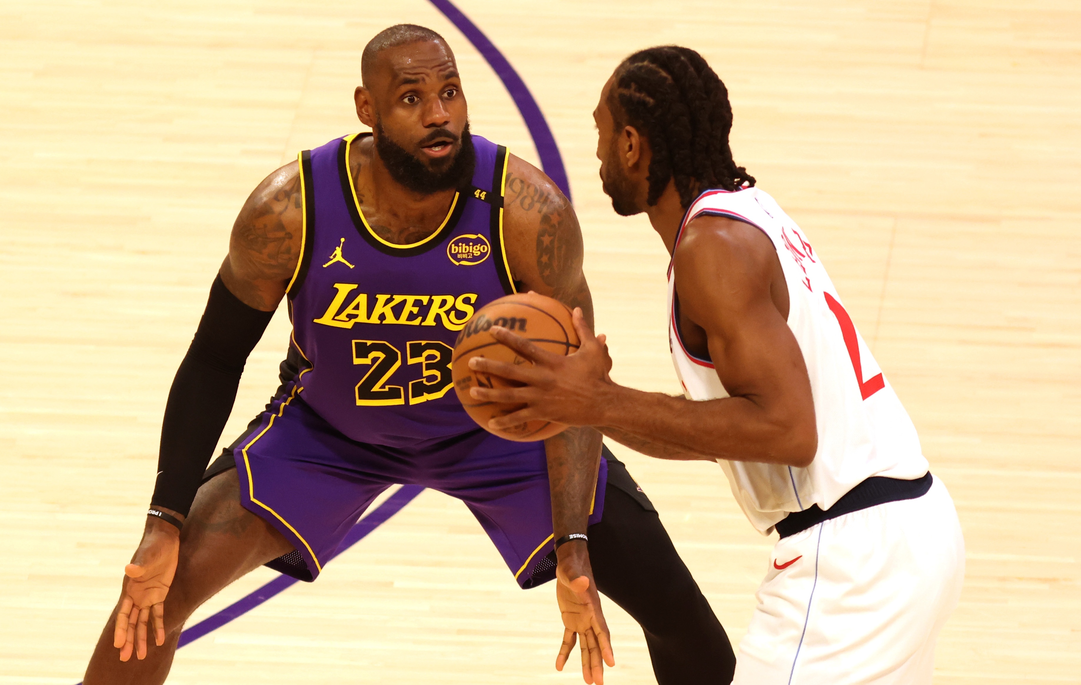 洛杉磯德比大戰！ESPN勝率預測：5連勝湖人僅43.7% 快船56.3%